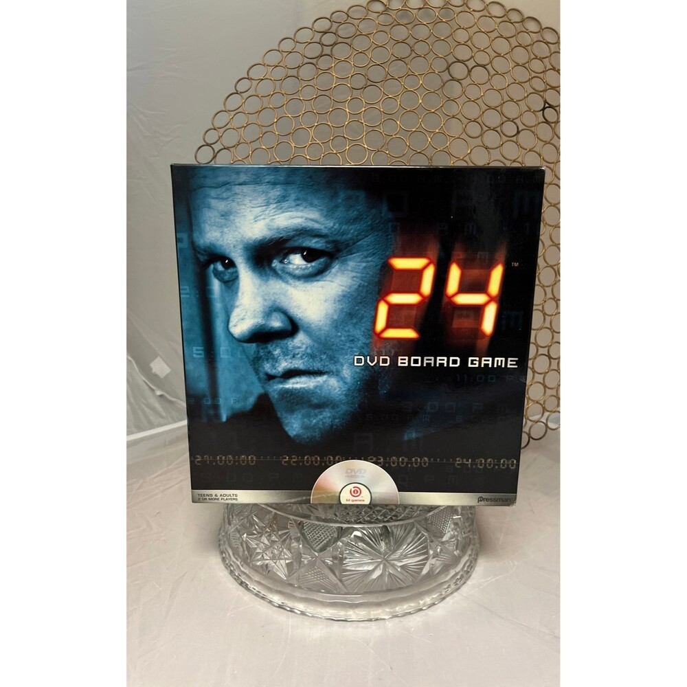 Dvd Board game 24 based on movie Kiefer Sutherland actor adrenaline high action